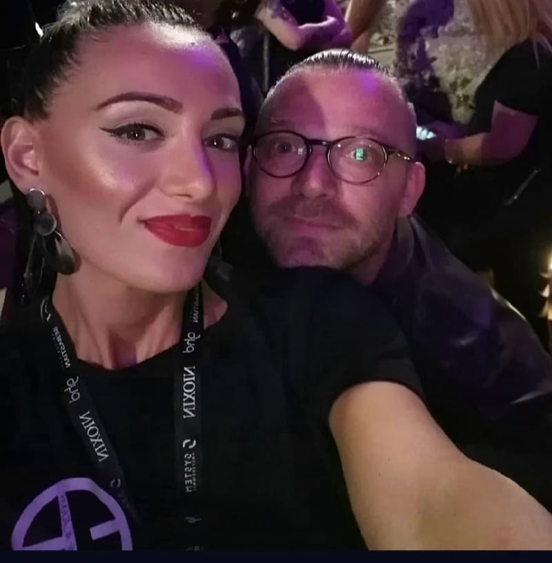 Raffaella Braccolino nel backstage con artisti